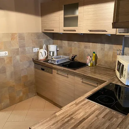 Platan Apartmán *