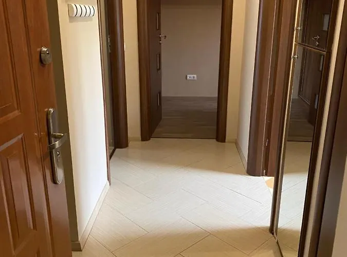 Platan Apartment *